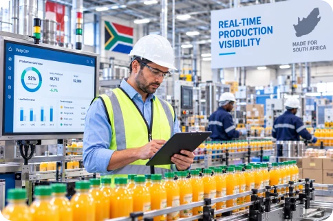 Supervisor checking production visibility through vasy software